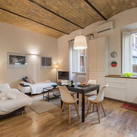 The Best Rent - Elegant Flat Near Colosseum Rome Extérieur photo