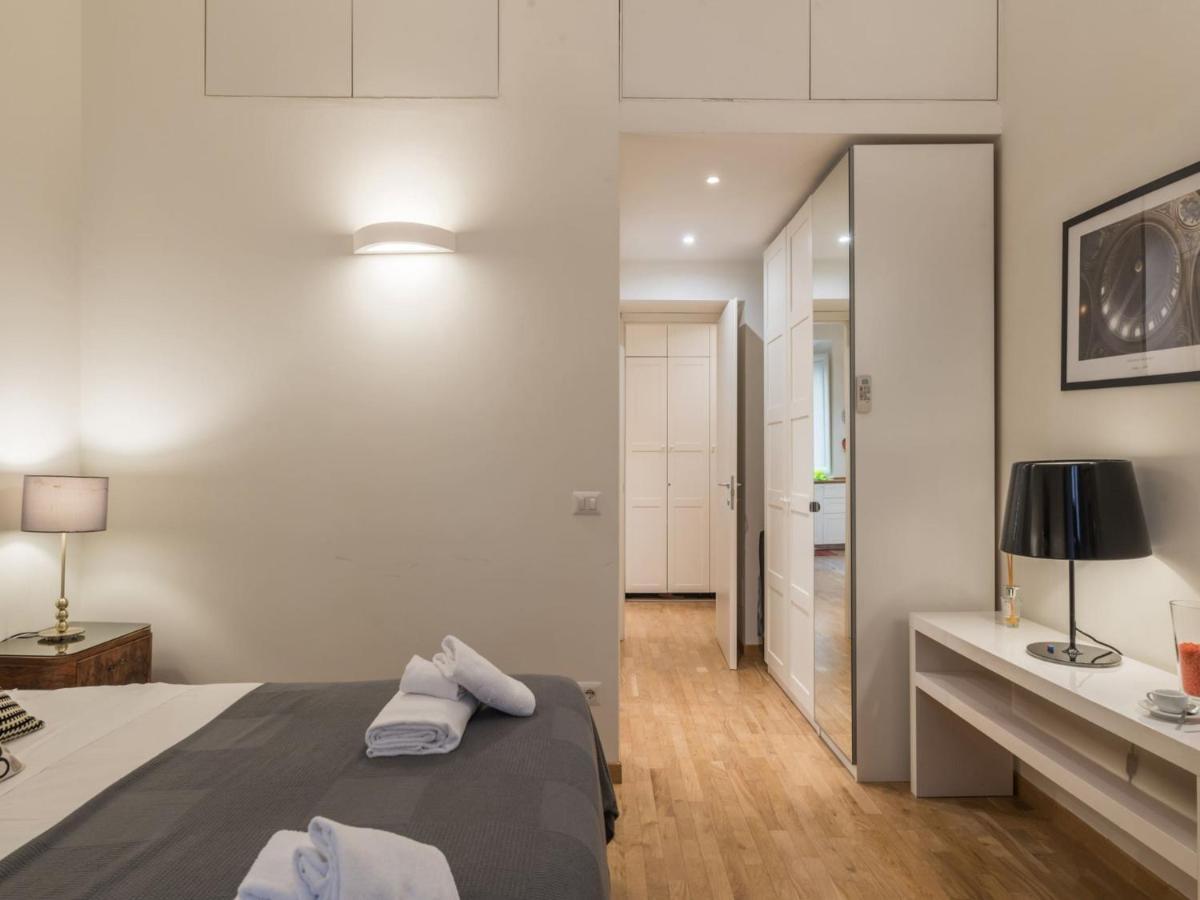 The Best Rent - Elegant Flat Near Colosseum Rome Extérieur photo