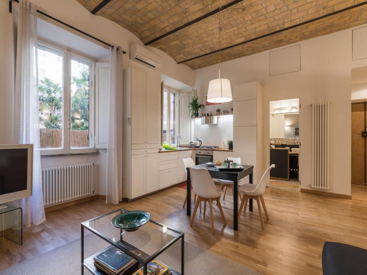 The Best Rent - Elegant Flat Near Colosseum Rome Extérieur photo