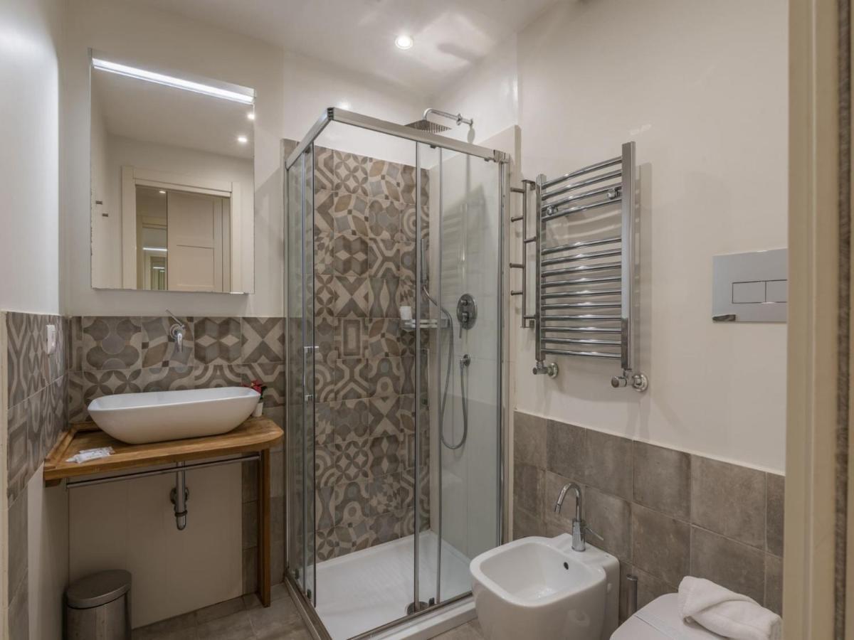 The Best Rent - Elegant Flat Near Colosseum Rome Extérieur photo
